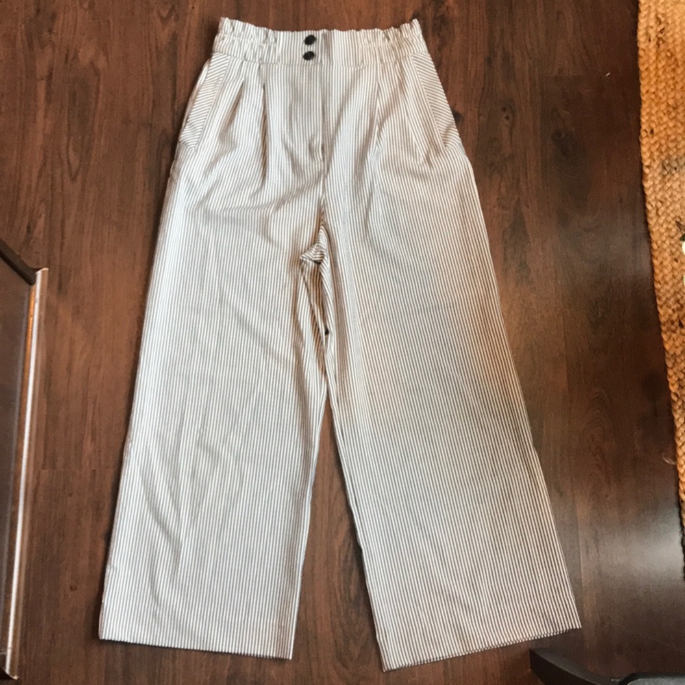H&M blue/white striped culottes